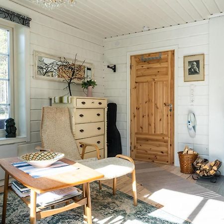 Torpet - Bed And Breakfast Med Charm Norrfjarden ภายนอก รูปภาพ