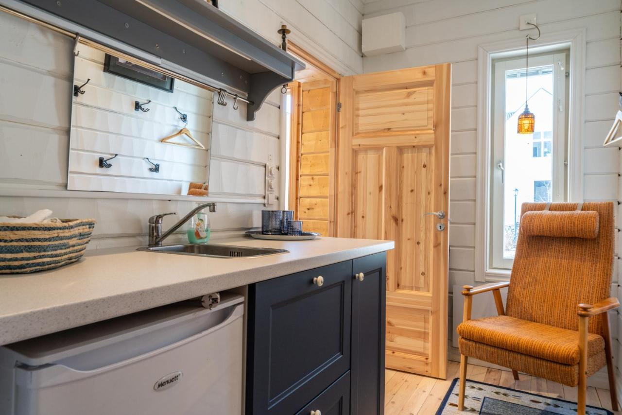 Torpet - Bed And Breakfast Med Charm Norrfjarden ภายนอก รูปภาพ