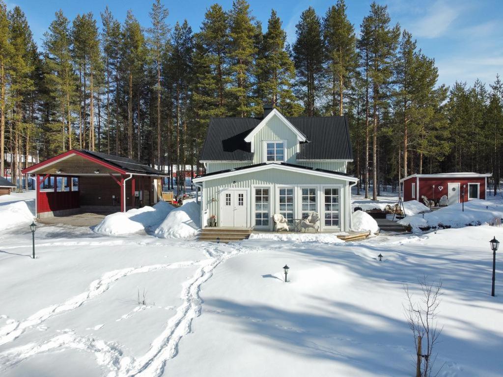 Torpet - Bed And Breakfast Med Charm Norrfjarden ภายนอก รูปภาพ