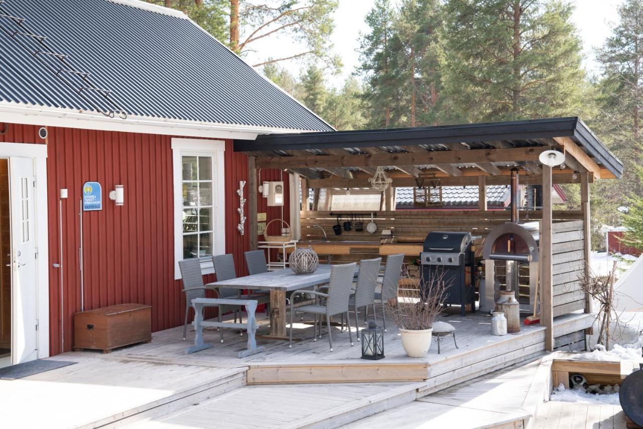 Torpet - Bed And Breakfast Med Charm Norrfjarden ภายนอก รูปภาพ